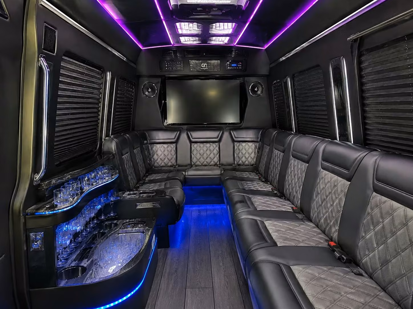 airport transfers for out of town wedding guests in oklahoma city