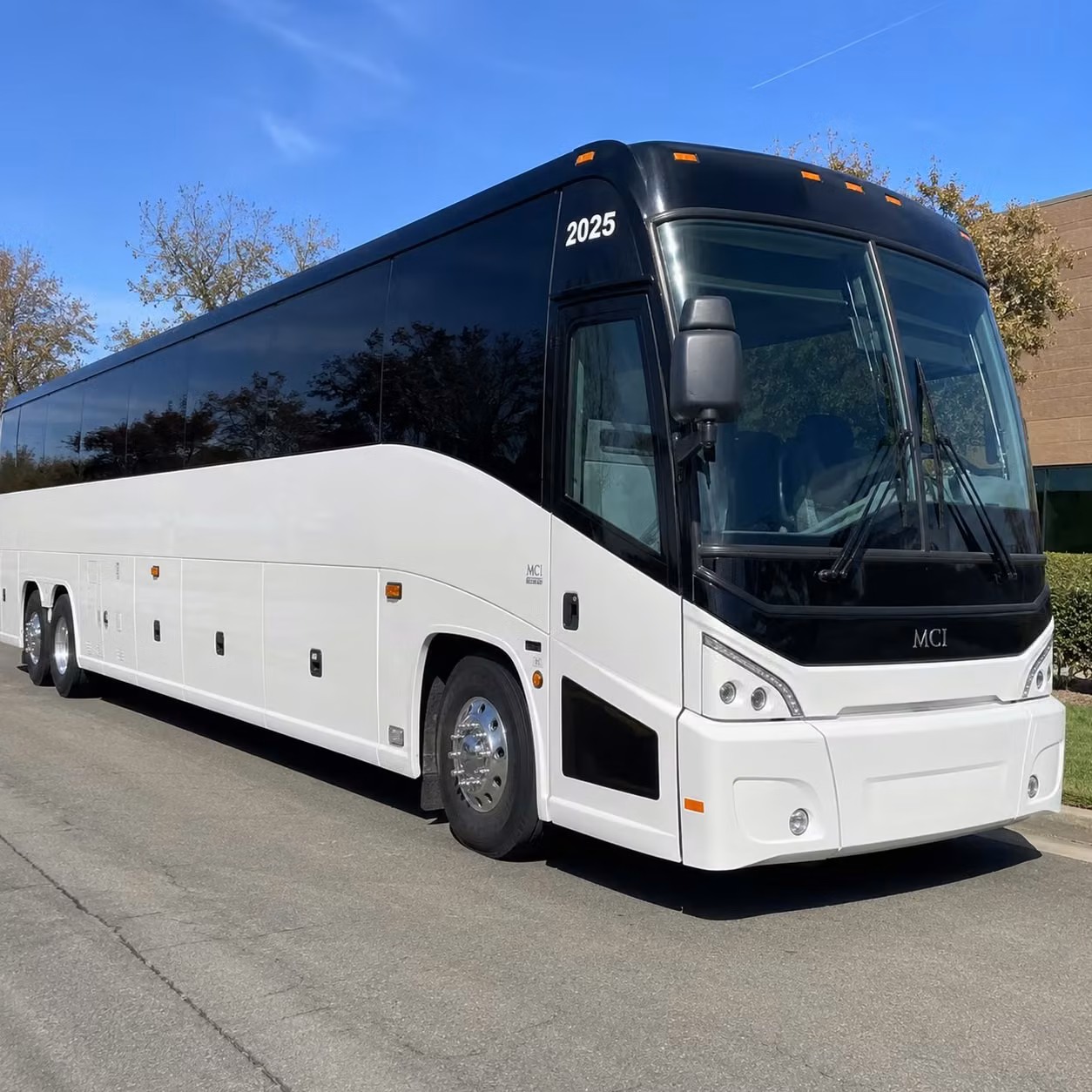 book any oklahoma city concert bus rental in minutes with charterbusrentaloklahomacity com