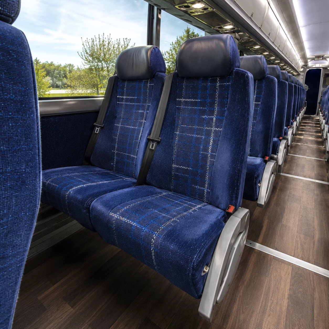 compare oklahoma city bus rentals from a network of companies in minutes