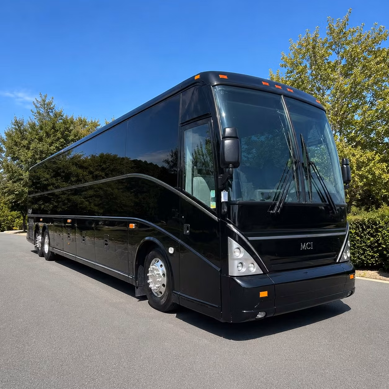 cross oklahoma city in comfort with corporate event bus rentals