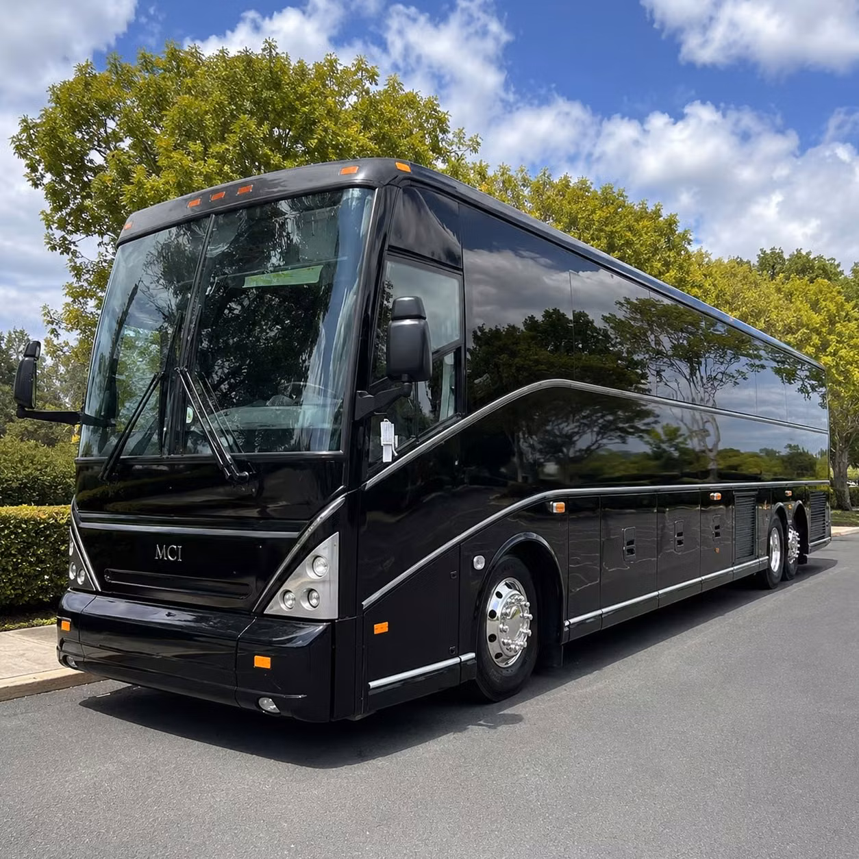 employee shuttle services and daily commuter transportation in oklahoma city