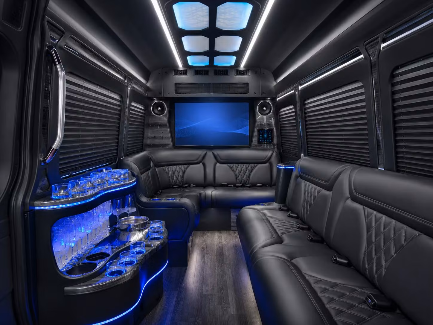 long distance shuttle bus rentals for oklahoma city sports teams and school groups