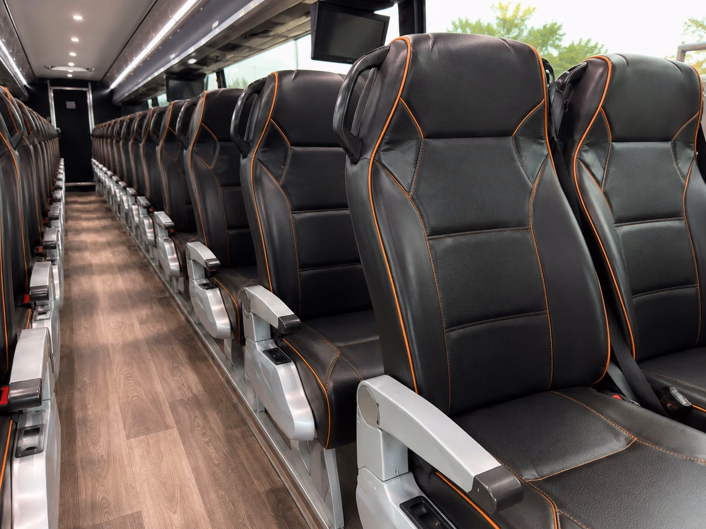 shuttle buses for oklahoma city hotel guests and wedding venues